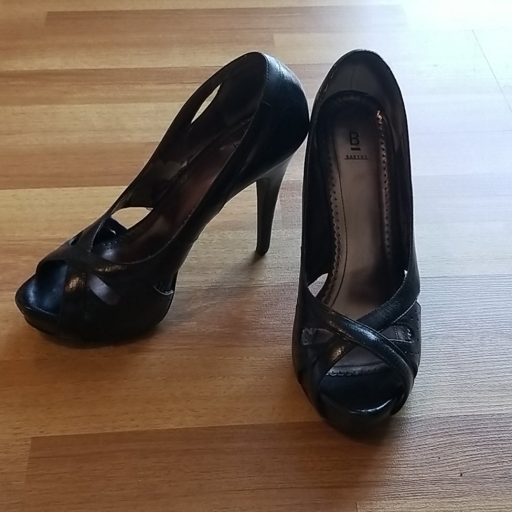 Bakers black heels